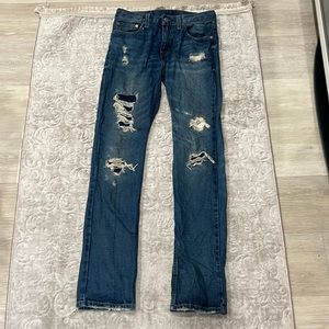 Levis pants come get them asap